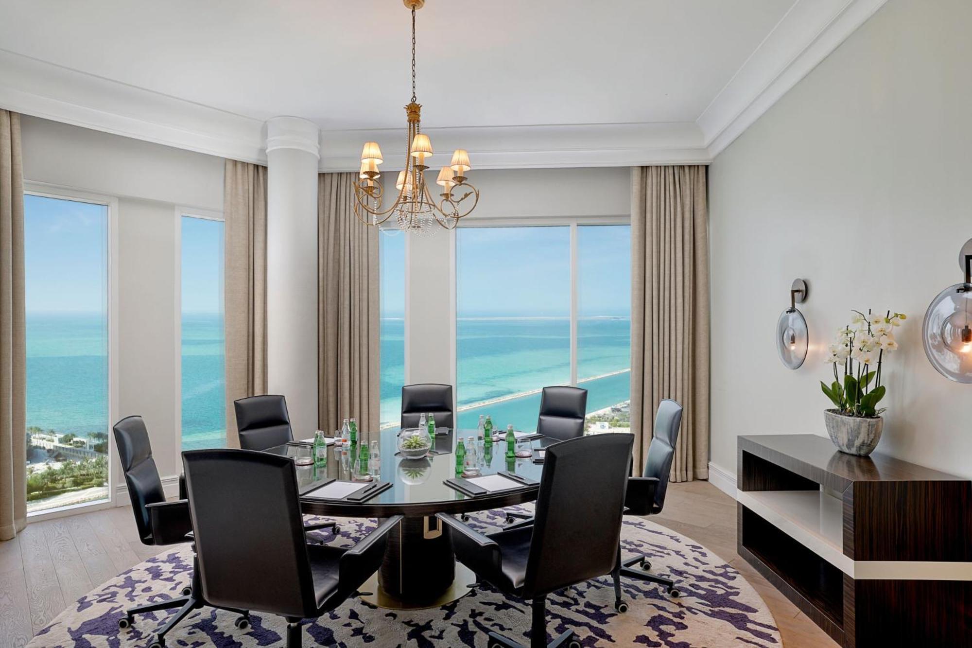 מלון The Ritz-Carlton, דוחה מראה חיצוני תמונה Boardroom