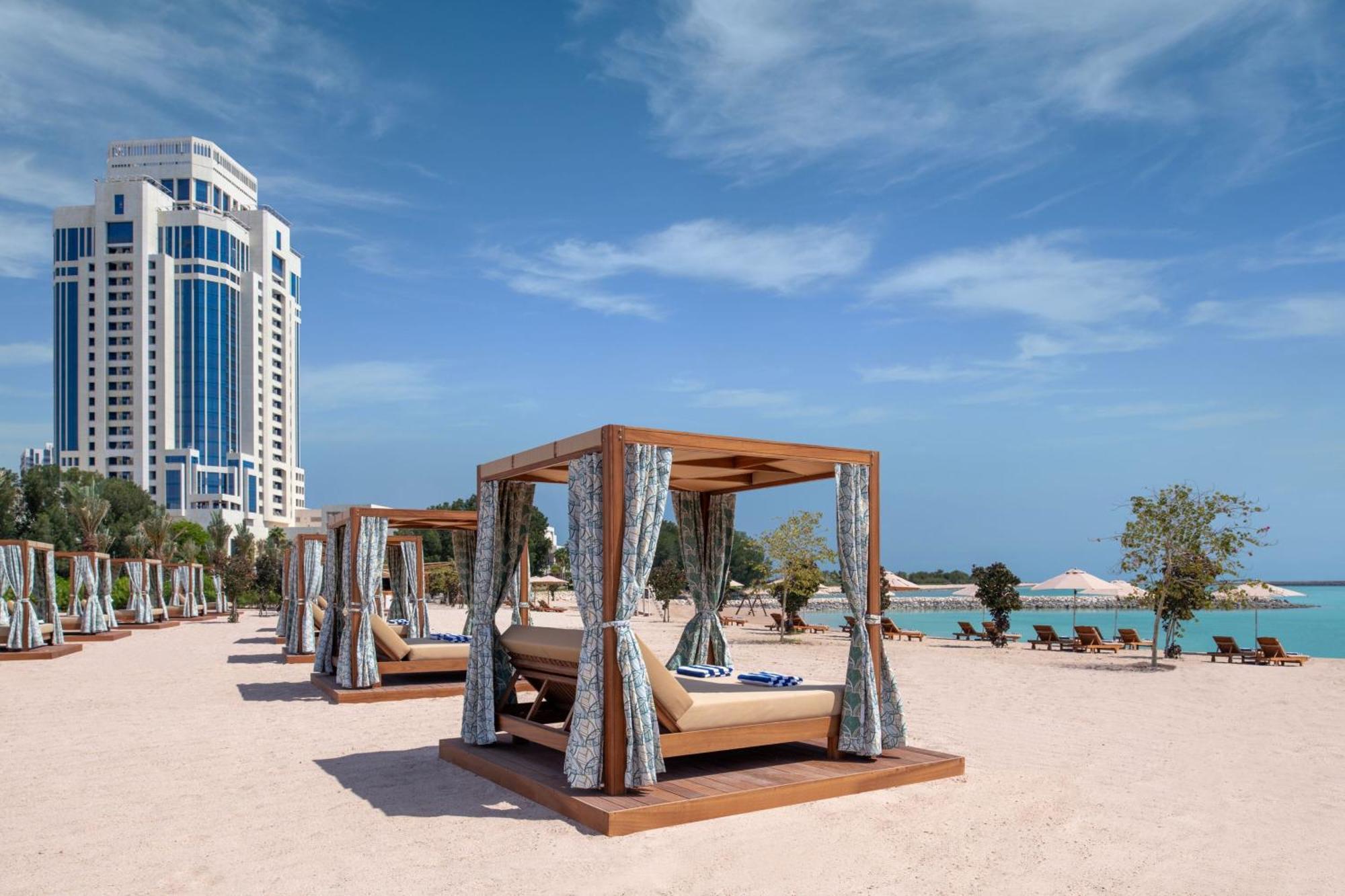 מלון The Ritz-Carlton, דוחה מראה חיצוני תמונה Beach at the hotel