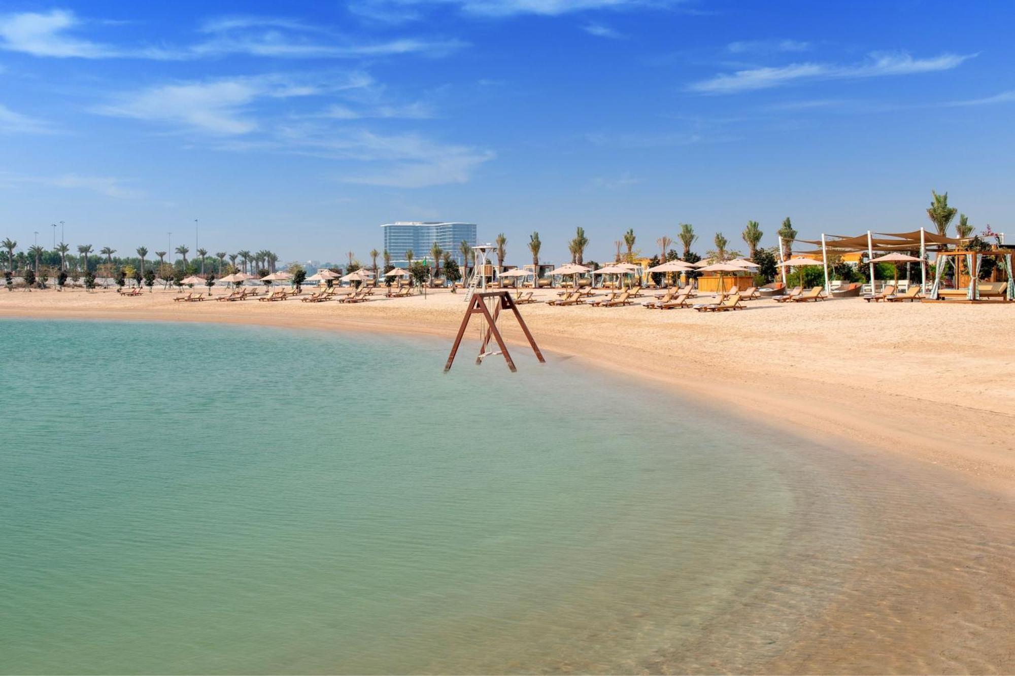 מלון The Ritz-Carlton, דוחה מראה חיצוני תמונה The beach at Jumeirah Beach Club